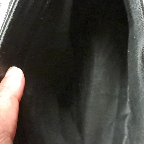 MARCHINO Black Leather Bucket Style Handbag with Gold Hardware - Picture 4 of 8